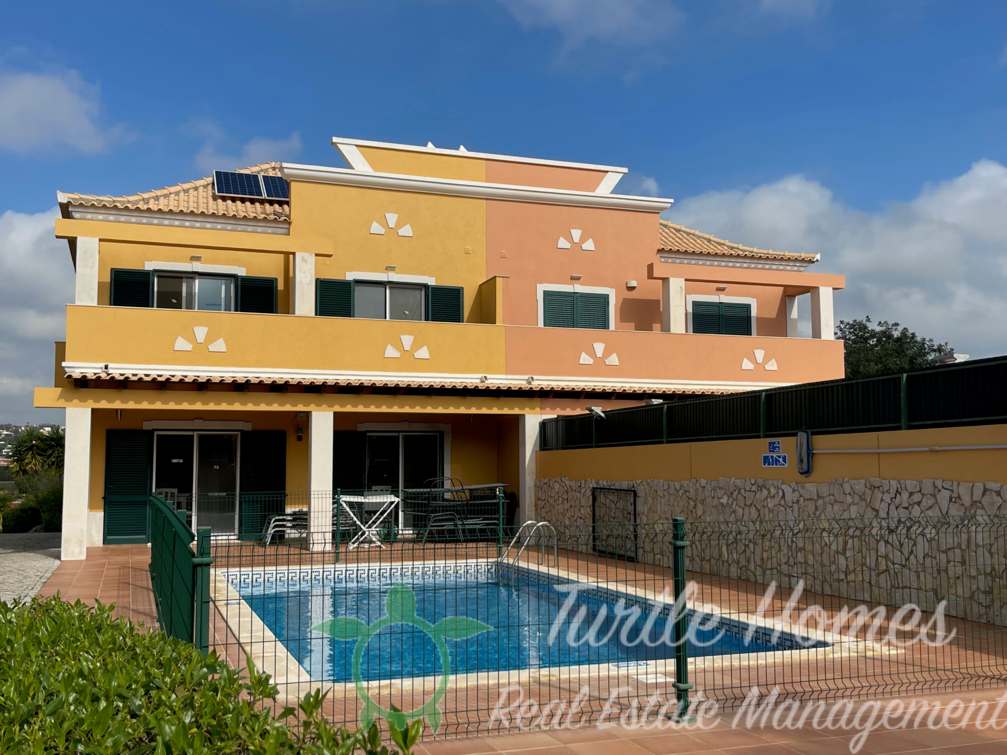 TH2023362, Beautiful 4-bedroom villa 