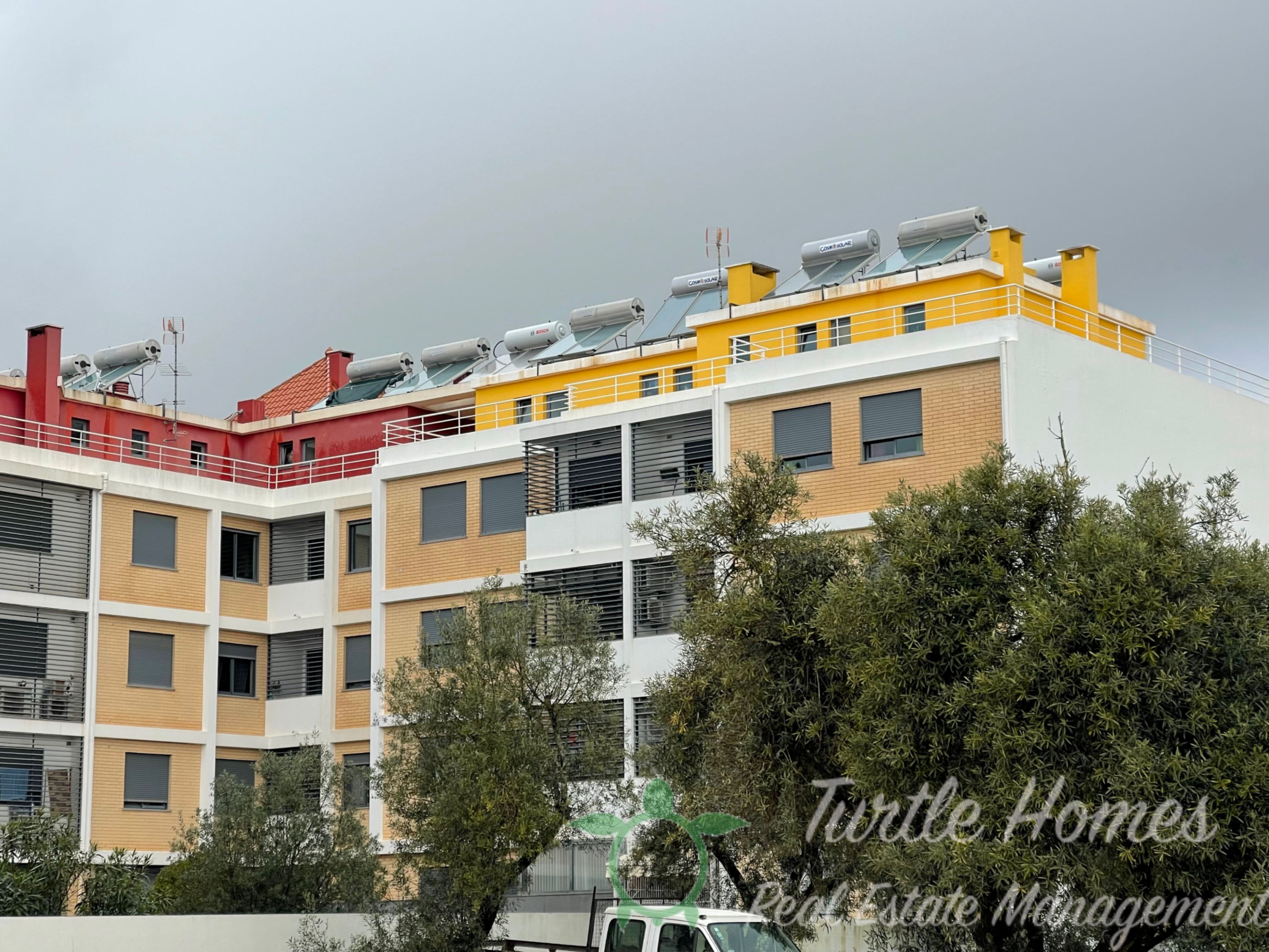 TH2023368, Three bedroom top floor apartment